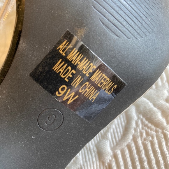 NWOT Angel Steps Heels - Picture 8 of 13